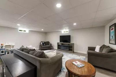 31 Hudson St, New Bedford, MA 02744 - Photo 22