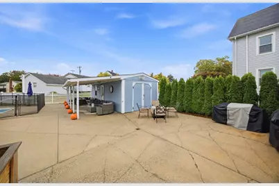 83 Wheatland Ave, Chicopee, MA 01020 - Photo 26
