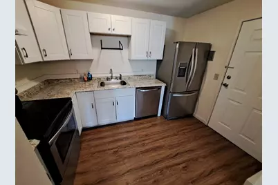 10 Hemans St #23, Worcester, MA 01605 - Photo 4