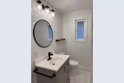 584 Mt Hope St #1, North Attleboro, MA 02760 - Photo 6
