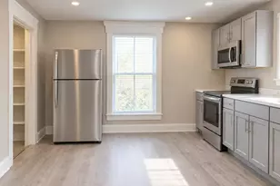 23 Atlantic St, Lynn, MA 01902 - Photo 2