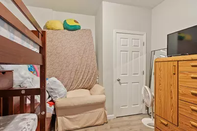 17 Winthrop St, Worcester, MA 01604 - Photo 34