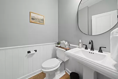 33 Skyhawk Cir, Weymouth, MA 02190 - Photo 10
