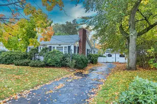 18 Lanen Ave, Groveland, MA 01834 - Photo 1