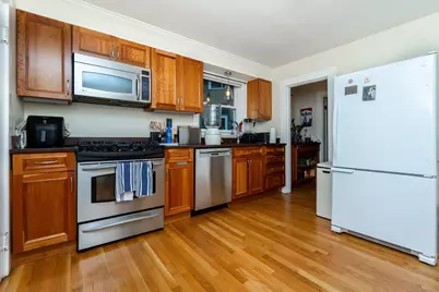 97 Trowbridge St #A, Cambridge, MA 02138 - Photo 14