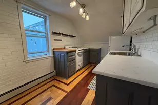 45 Thompson St, Fall River, MA 02720 - Photo 8