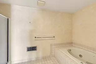 65 Lake Ave, Worcester, MA 01604 - Photo 22