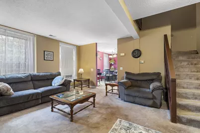104 Hartford Ave E #1, Uxbridge, MA 01569 - Photo 6