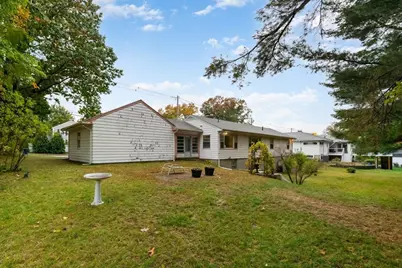218 Lowell St, Wakefield, MA 01880 - Photo 34