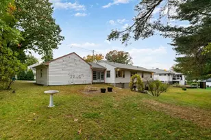 218 Lowell St, Wakefield, MA 01880 - Photo 34