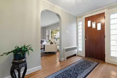 218 Lowell St, Wakefield, MA 01880 - Photo 8