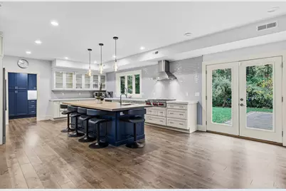 80 Locust Ln, Needham, MA 02492 - Photo 6