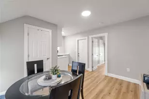 207 Belleville Ave, New Bedford, MA 02746 - Photo 28