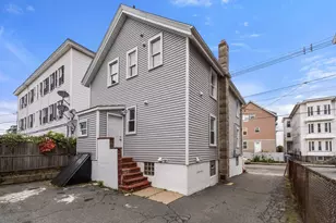 207 Belleville Ave, New Bedford, MA 02746 - Photo 38