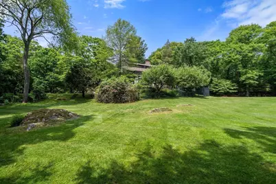 200 Dudley, Newton, MA 02459 - Photo 32