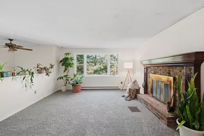 34 Vinton Rd, Holland, MA 01521 - Photo 10