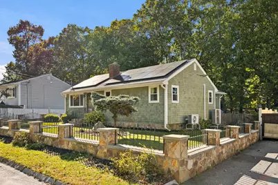 29 Reservoir Street, Fall River, MA 02723 - Photo 4