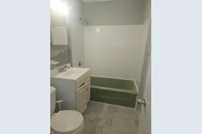 62 Whipple St #3, Worcester, MA 01607 - Photo 2