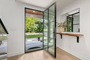 643 Boston Post Rd, Weston, MA 02493 - Photo 6