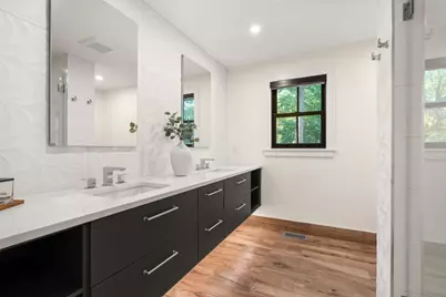 643 Boston Post Rd, Weston, MA 02493 - Photo 20