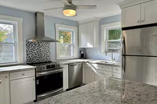 42 Wilson St, Norwood, MA 02062 - Photo 4