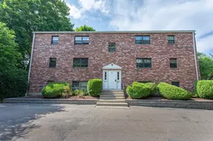 8 Jackson St, Quincy, MA 02169 - Photo 2