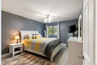 3 Greenbriar Drive #204, North Reading, MA 01864 - Photo 14