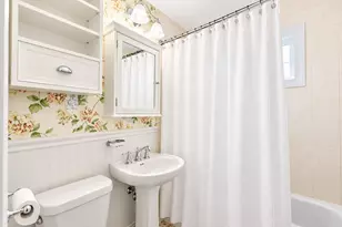 17 Grant St, Lexington, MA 02420 - Photo 4
