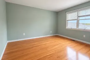 20 Westford St, Quincy, MA 02169 - Photo 6