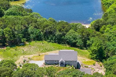 410 Blueberry Pond Dr, Brewster, MA 02631 - Photo 2