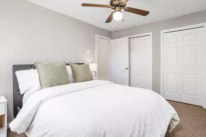 76 Lake St #76, Gardner, MA 01440 - Photo 16