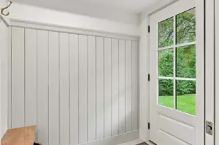 20 Edgewood Rd, Marblehead, MA 01945 - Photo 10