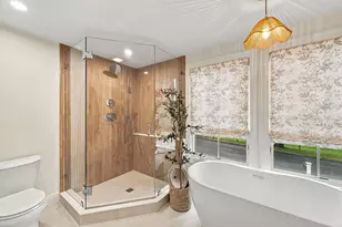 20 Edgewood Rd, Marblehead, MA 01945 - Photo 16
