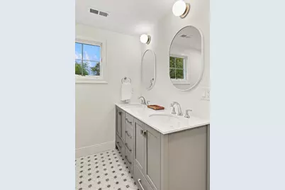 20 Edgewood Rd, Marblehead, MA 01945 - Photo 34