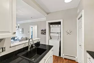 131 Merrimac St, Newburyport, MA 01950 - Photo 14