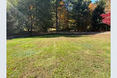 95 Jewett St, Pepperell, MA 01463 - Photo 6