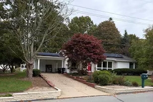 25 Wayne Memorial Dr, Dartmouth, MA 02747 - Photo 1