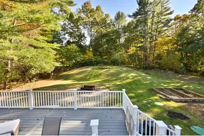 1 Wagon Dr, North Reading, MA 01864 - Photo 8