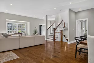 611 Centre St, Newton, MA 02458 - Photo 16