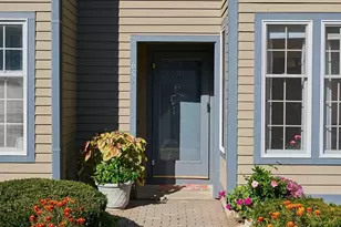 65 Amity Pl, Amherst, MA 01002 - Photo 2