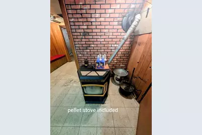 21 Vernon St, Oxford, MA 01540 - Photo 22