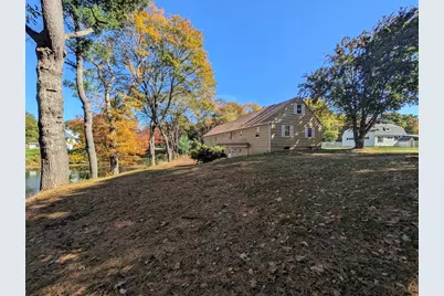 21 Vernon St, Oxford, MA 01540 - Photo 32