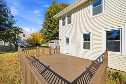 25 Park Ave, Greenfield, MA 01301 - Photo 8