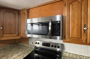 340 Albion St, Wakefield, MA 01880 - Photo 2