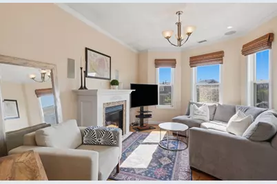 22 Park Street #3, Boston, MA 02129 - Photo 2