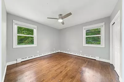 655 Gardners Neck Rd, Swansea, MA 02777 - Photo 24