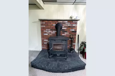 394 Bedford St, Lakeville, MA 02347 - Photo 16