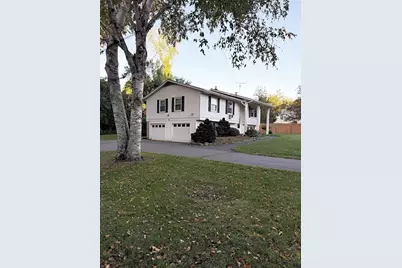 394 Bedford St, Lakeville, MA 02347 - Photo 2