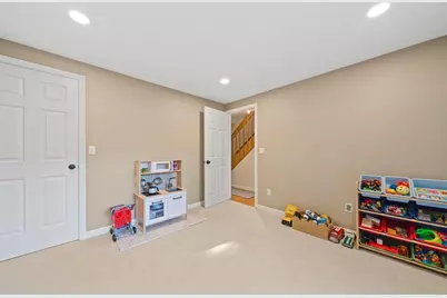 10 Spectacle Pond Terrace, Wareham, MA 02538 - Photo 14
