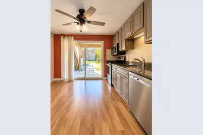 20 Washington Park Dr #6, Andover, MA 02061 - Photo 6